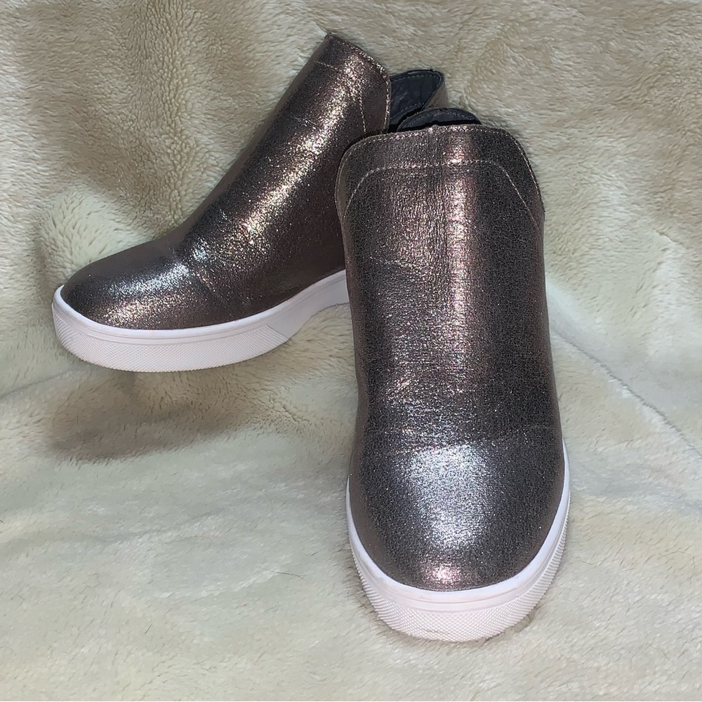 Corkey’s bronze metallic “Boutique - Jersey” slip-in bootie 9.